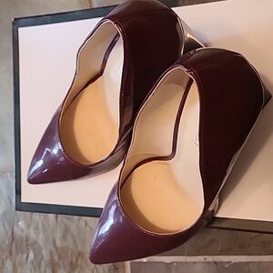 Nine West women's patent leather cranberry wedge heels